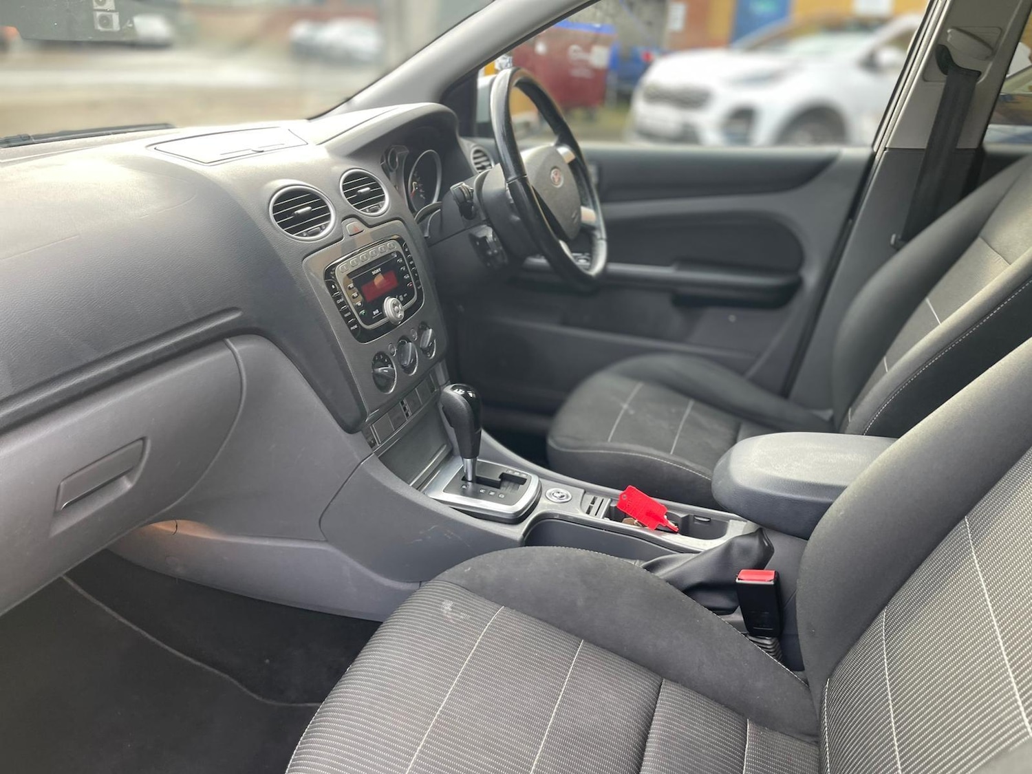 Used Ford Focus 2010 for sale - 76832793: Photo 41