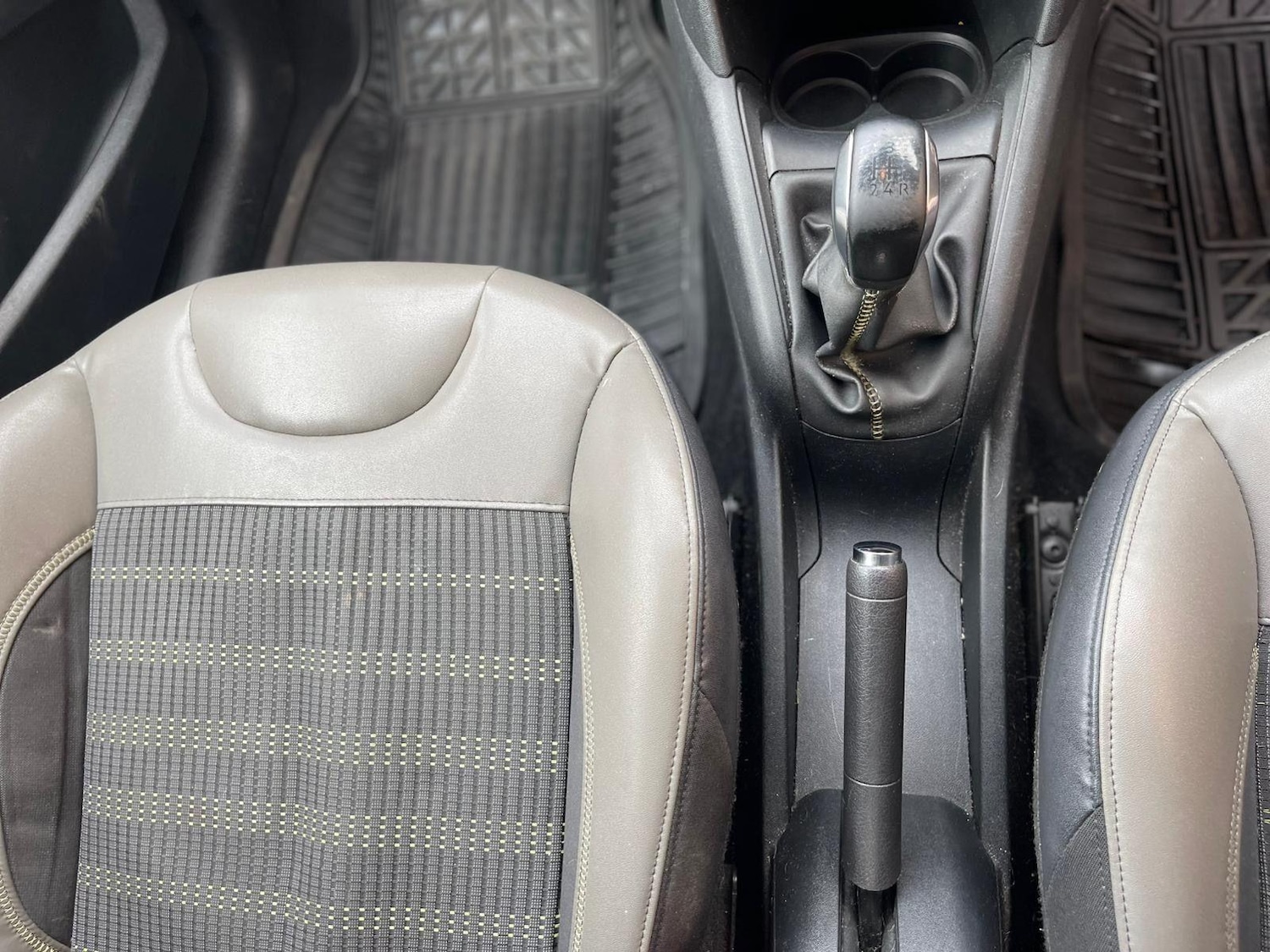 Used Peugeot 208 2016 for sale - 76551916: Photo 16