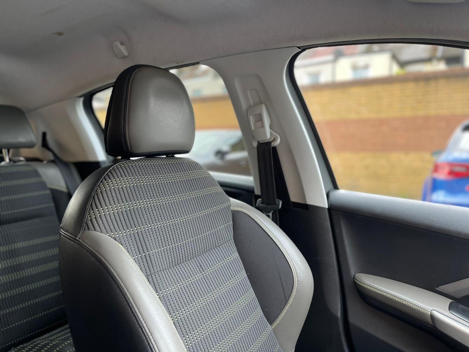 Used Peugeot 208 2016 for sale - 76551916: Photo 21