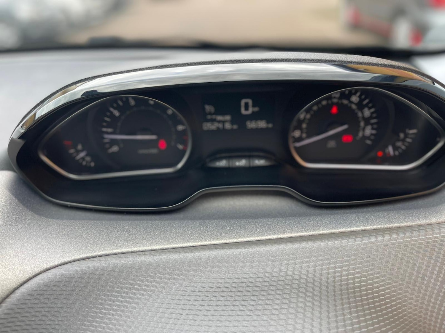 Used Peugeot 208 2016 for sale - 76551916: Photo 35