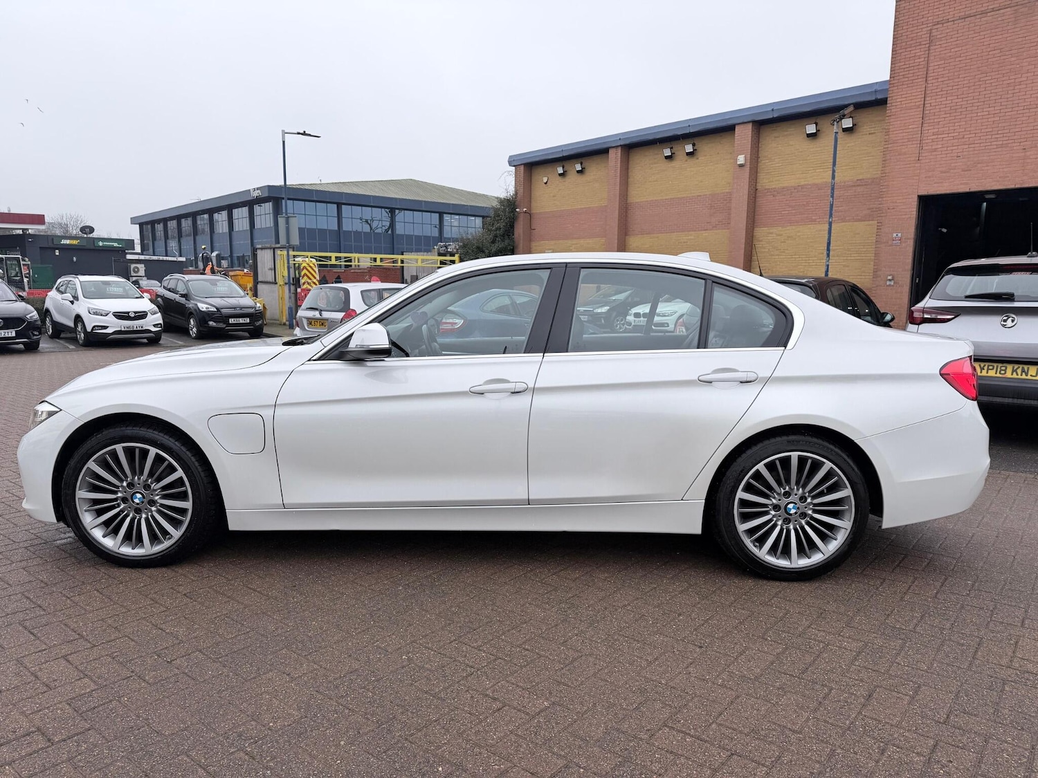 Used BMW 3 Series 2016 for sale - 77119865: Photo 13