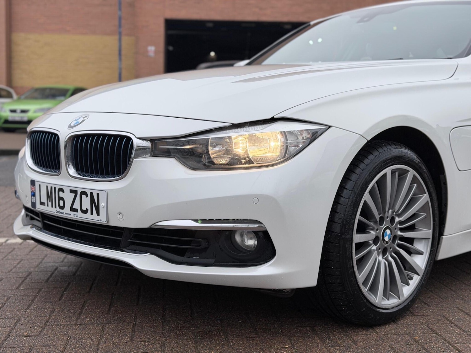 Used BMW 3 Series 2016 for sale - 77119865: Photo 3