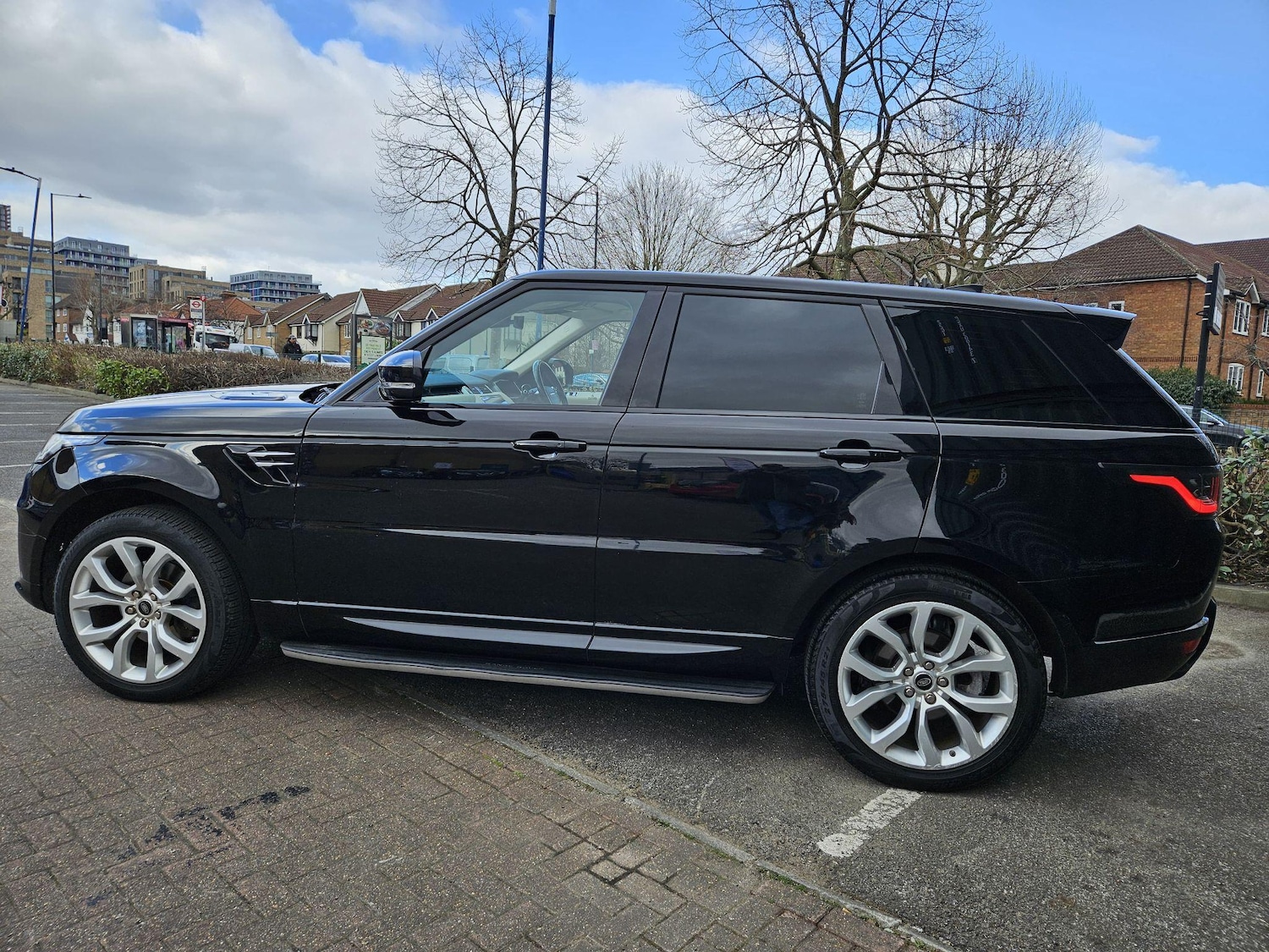 Used Land Rover Range Rover Sport 2018 for sale - 76551925: Photo 10