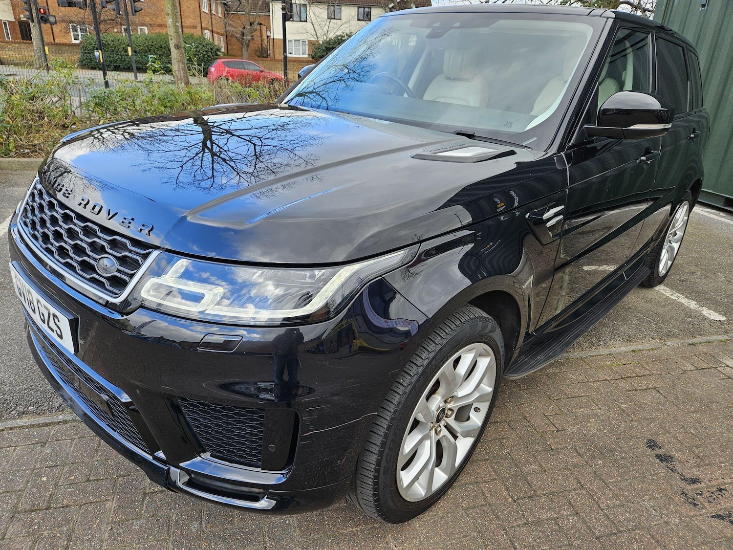 Used Land Rover Range Rover Sport 2018 for sale - 76551925: Photo 9