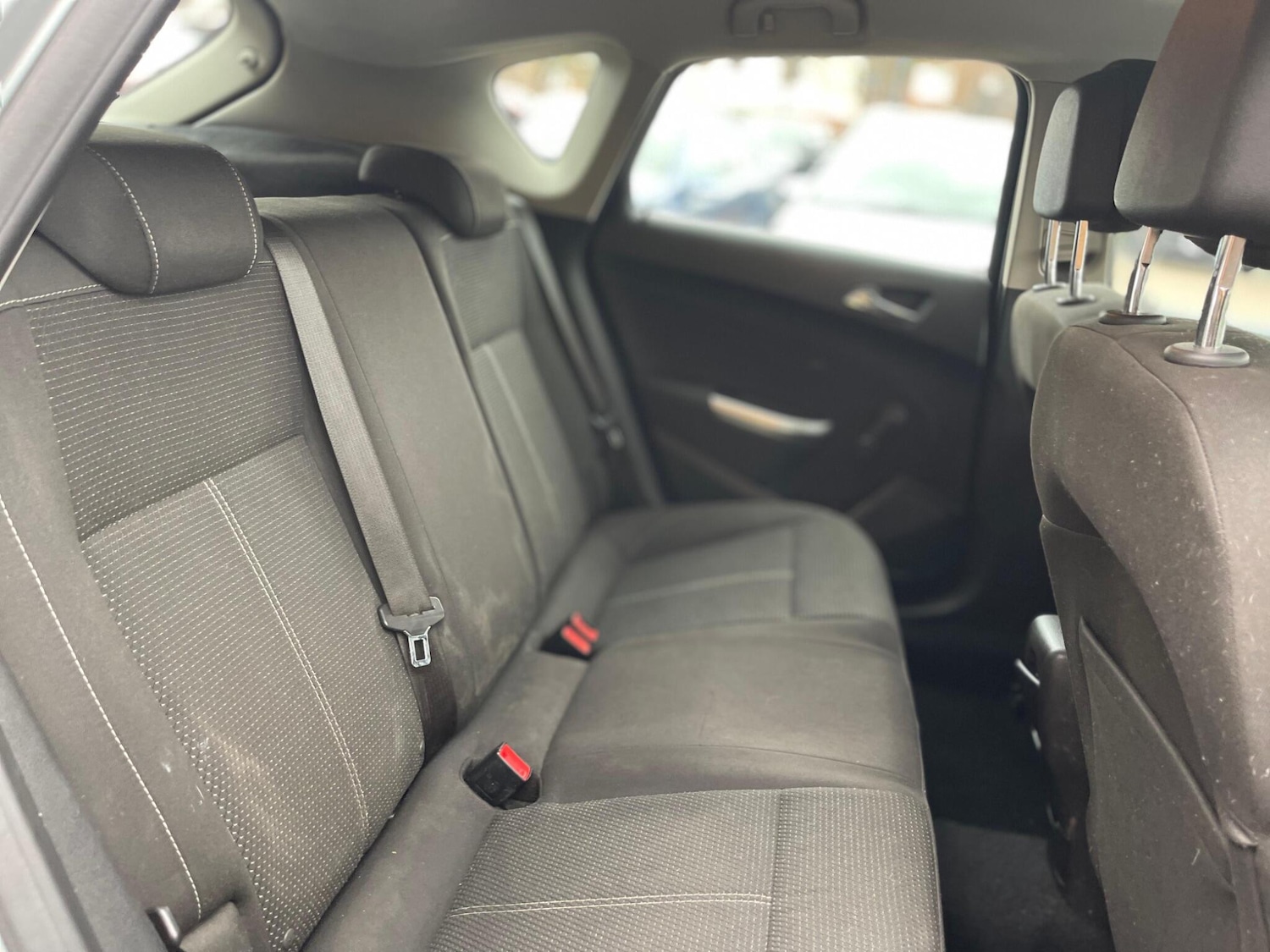 Used Vauxhall Astra 2010 for sale - 77345325: Photo 21