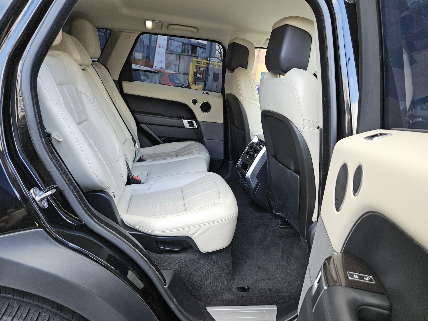 Used Land Rover Range Rover Sport 2018 for sale - 76326963: Photo 26