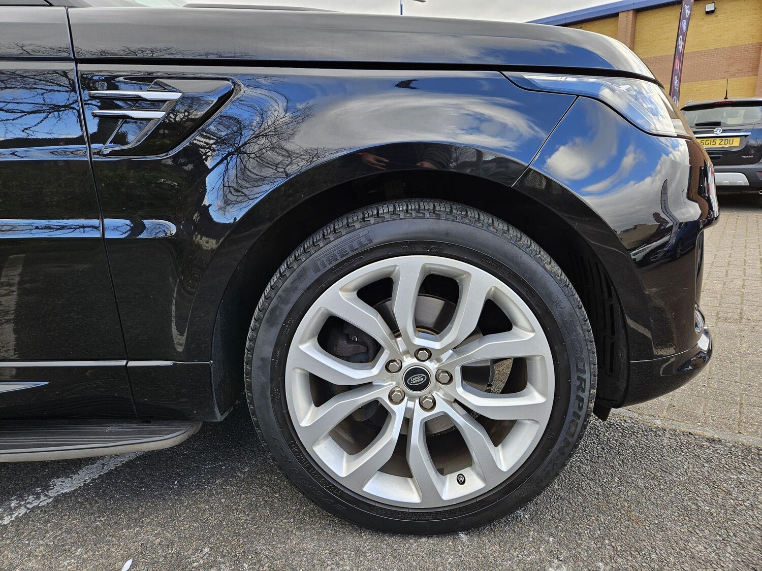 Used Land Rover Range Rover Sport 2018 for sale - 76326963: Photo 57