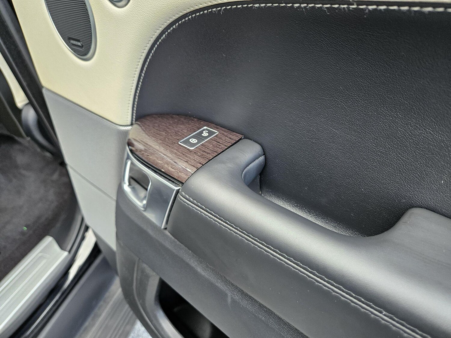 Used Land Rover Range Rover Sport 2018 for sale - 76326963: Photo 89