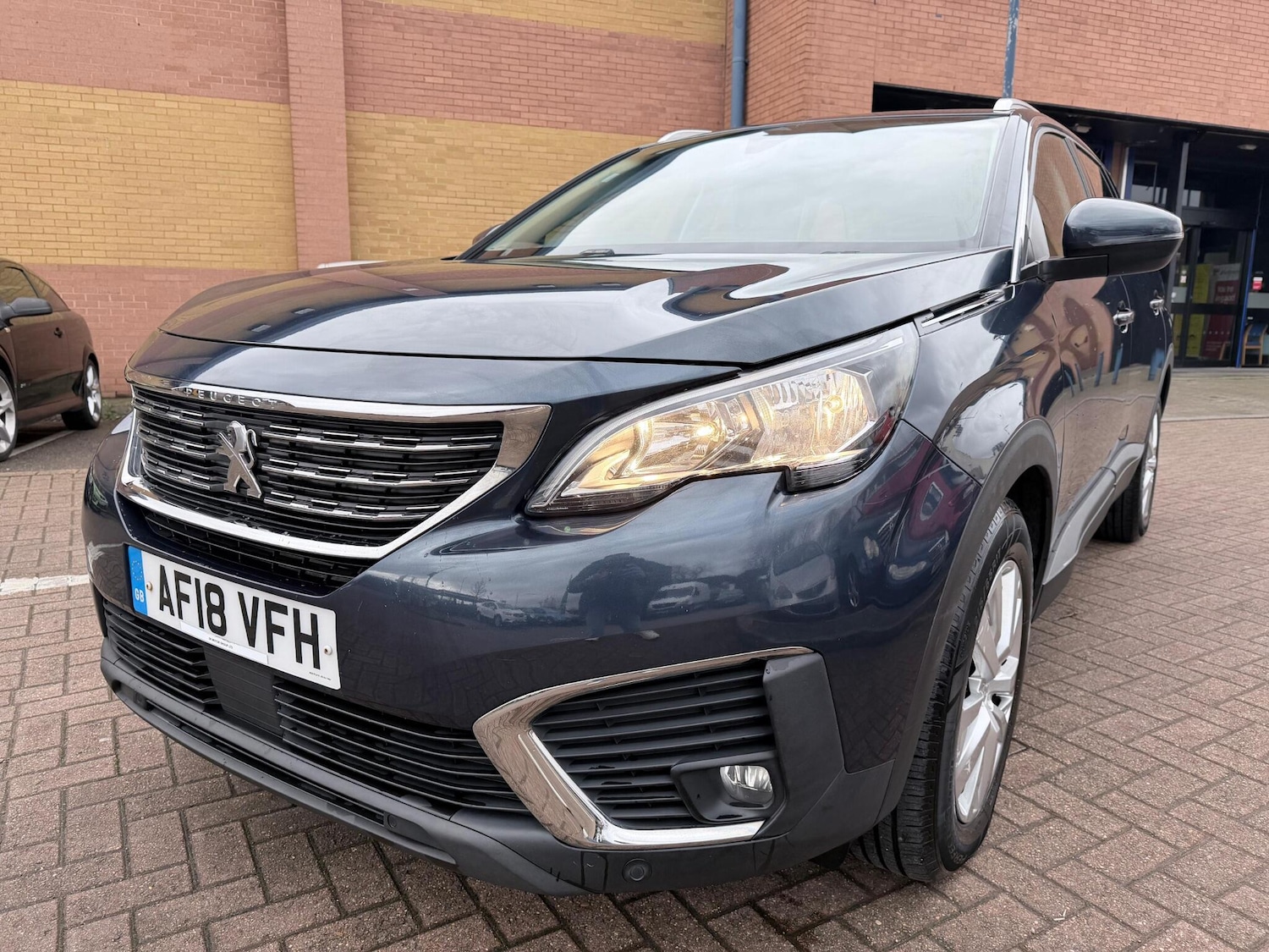 Used Peugeot 5008 2018 for sale - 77305367: Photo 3