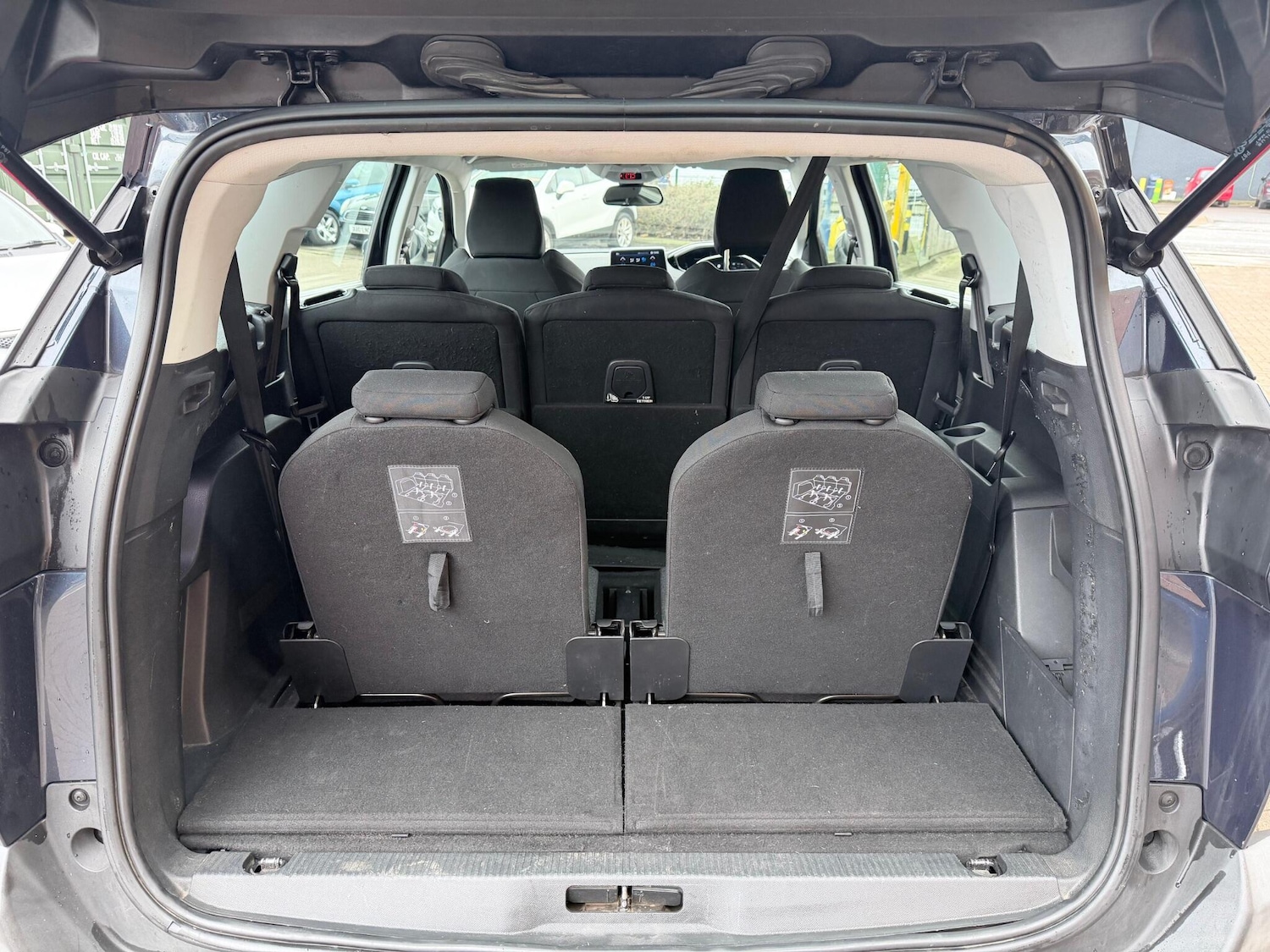 Used Peugeot 5008 2018 for sale - 77305367: Photo 37