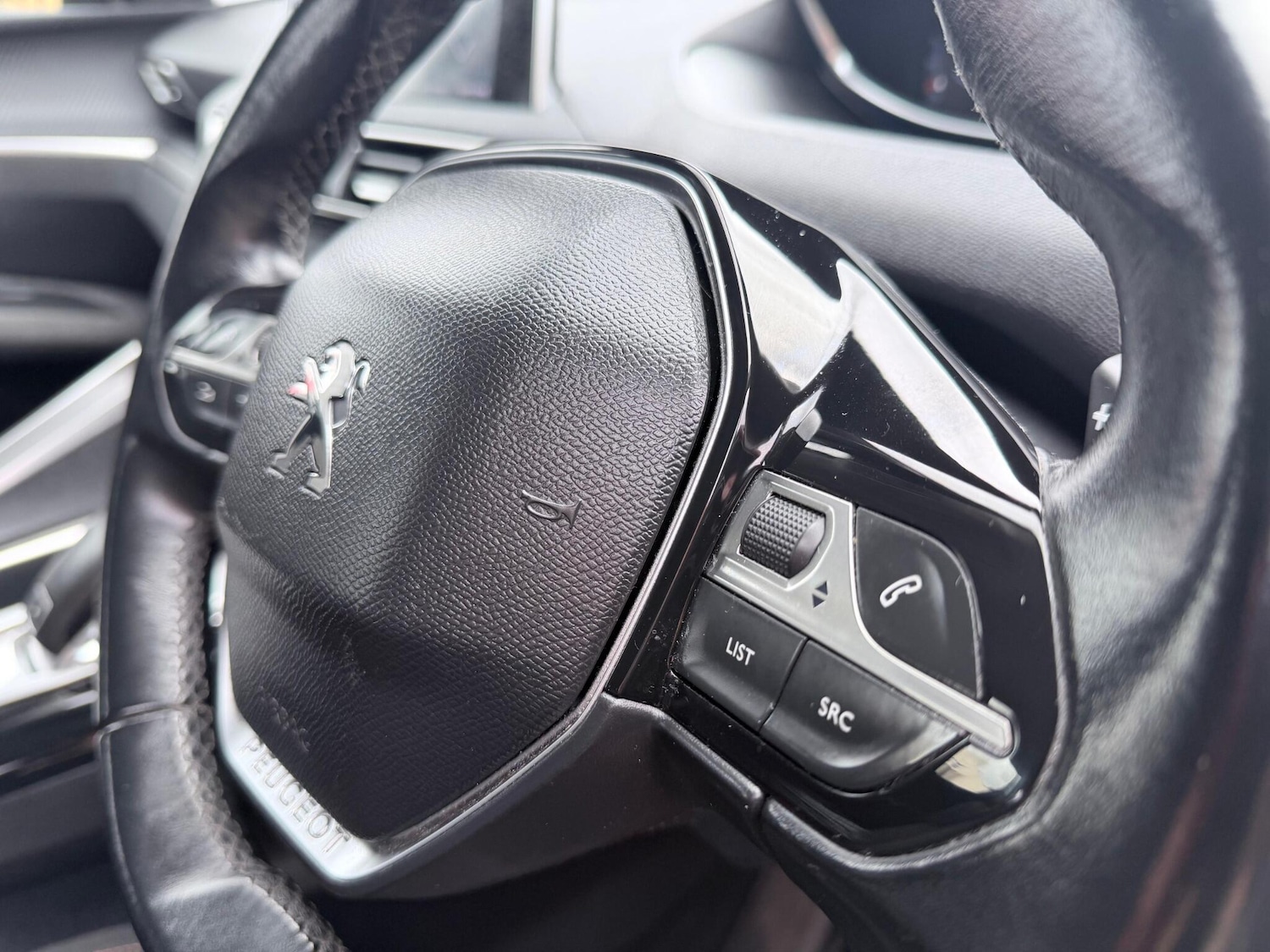 Used Peugeot 5008 2018 for sale - 77305367: Photo 40