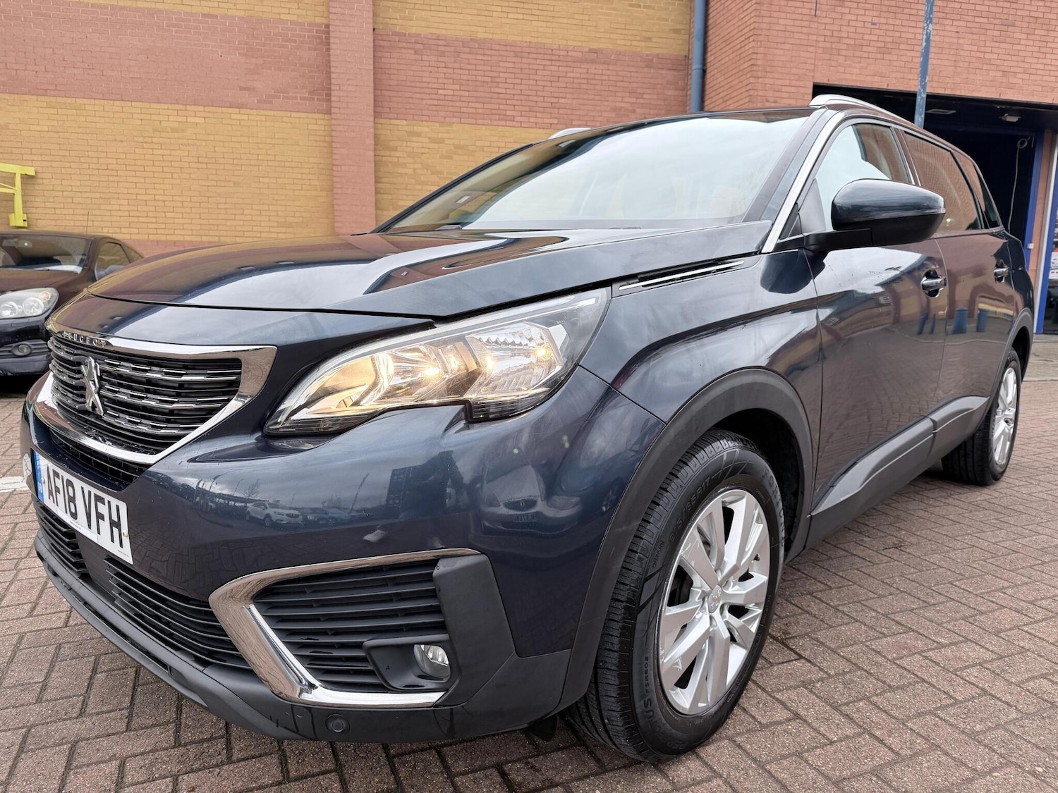 Used Peugeot 5008 2018 for sale - 77305367: Photo 9