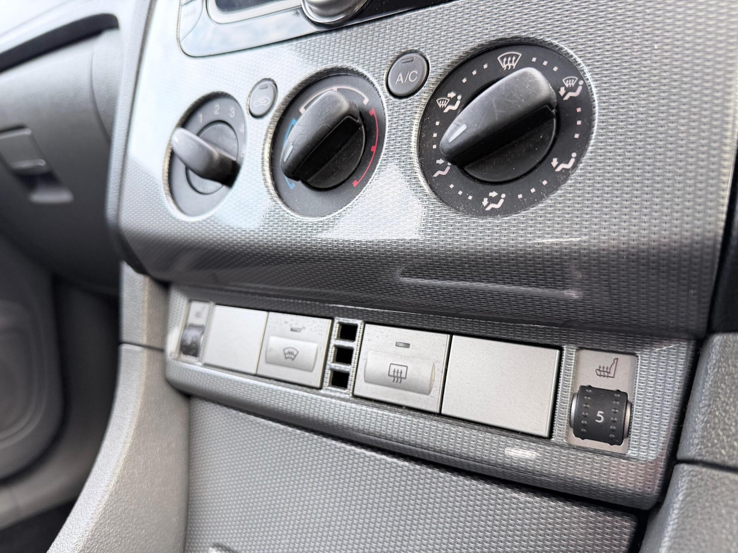 Used Ford Focus for sale - 76992329: Photo 31