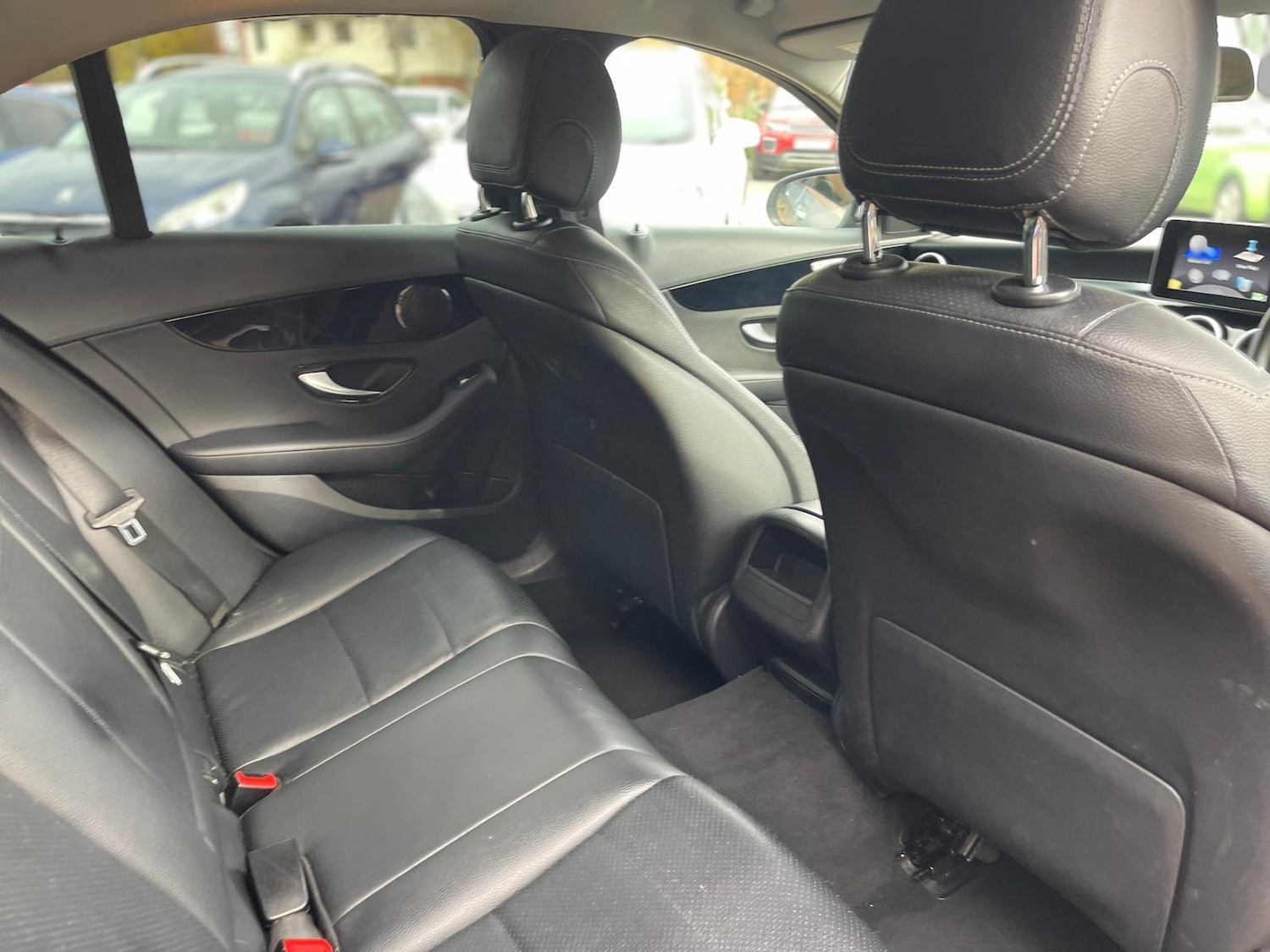 Used Mercedes-Benz C Class 2016 for sale - 76551890: Photo 26