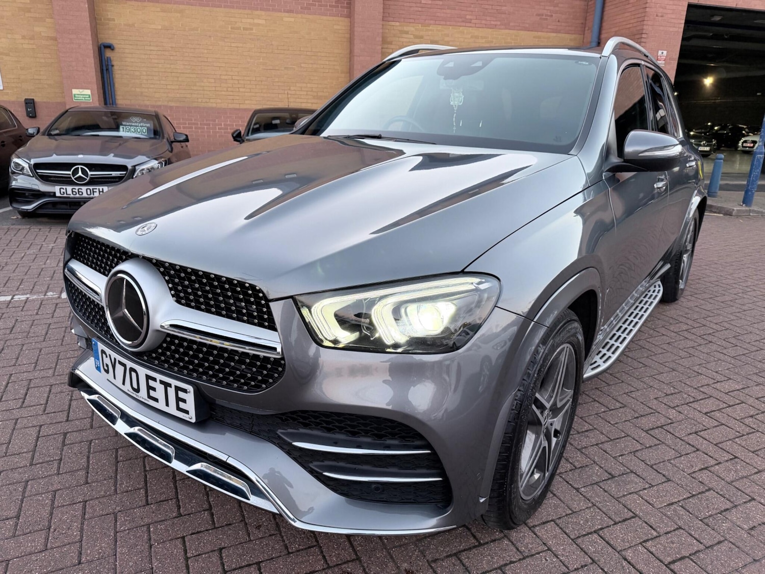 Used Mercedes-Benz GLE 2020 for sale - 76551872: Photo 3