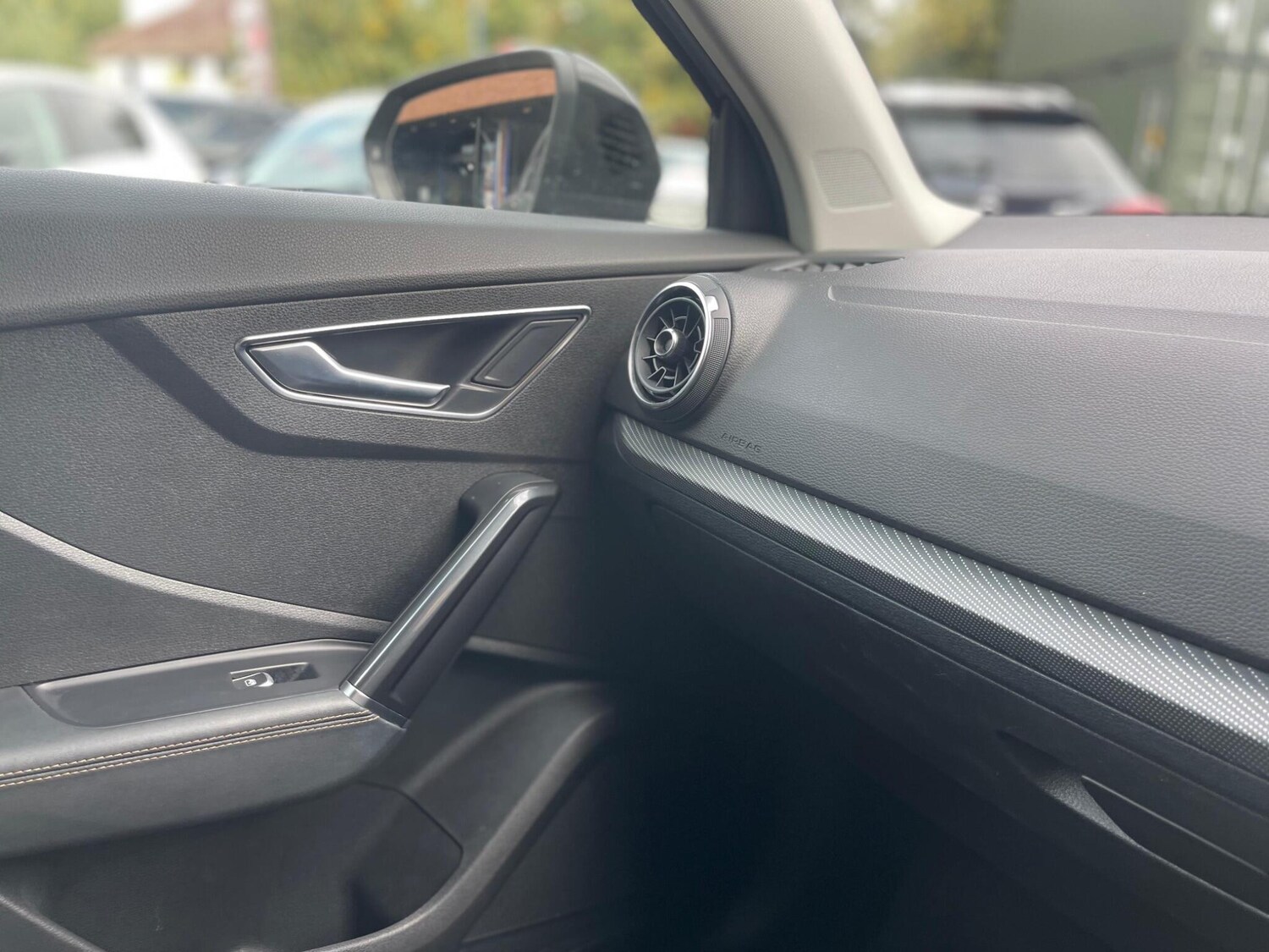 Used Audi Q2 2017 for sale - 76326357: Photo 32