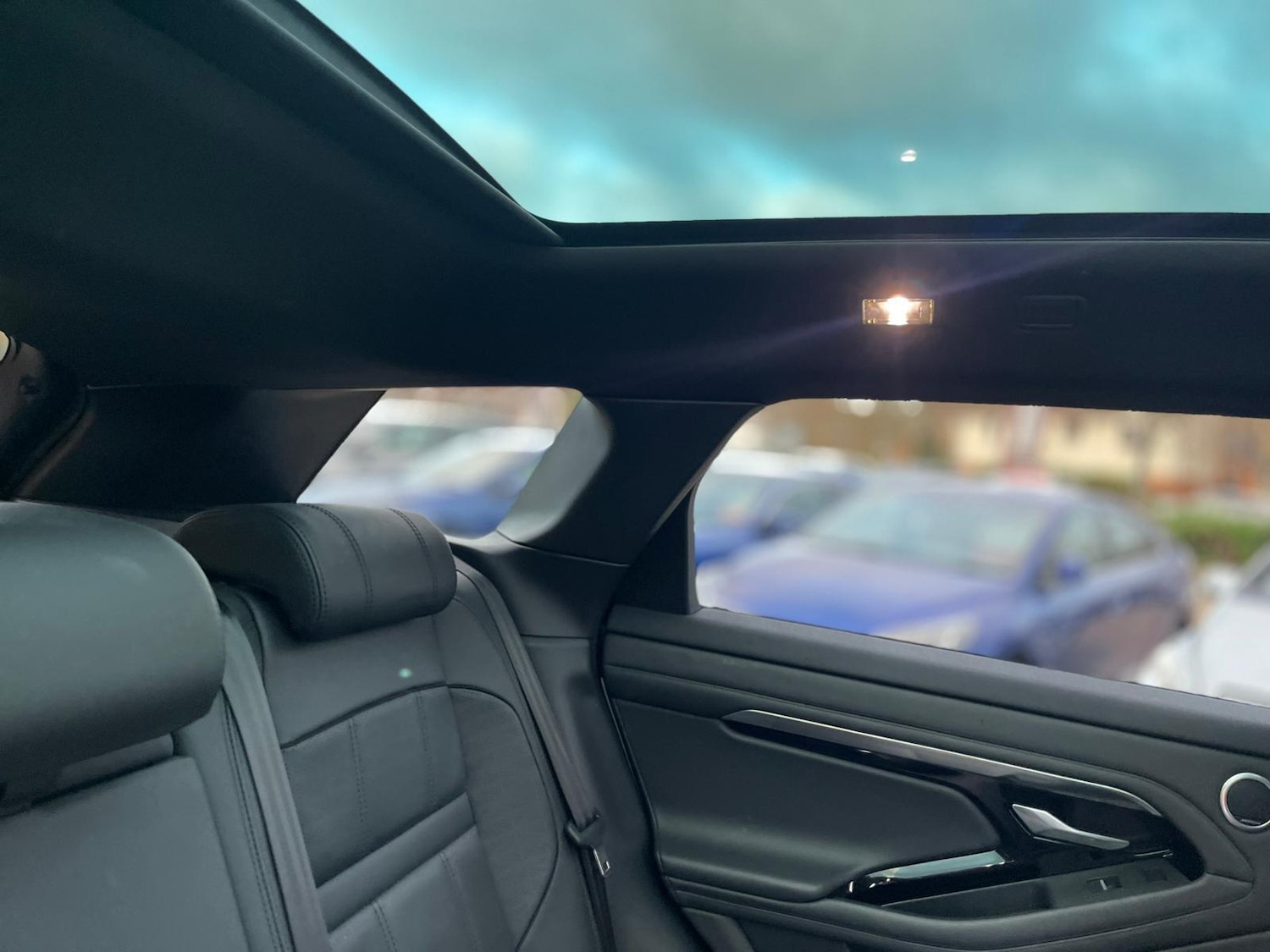 Used Land Rover Range Rover Evoque 2019 for sale - 76645490: Photo 25