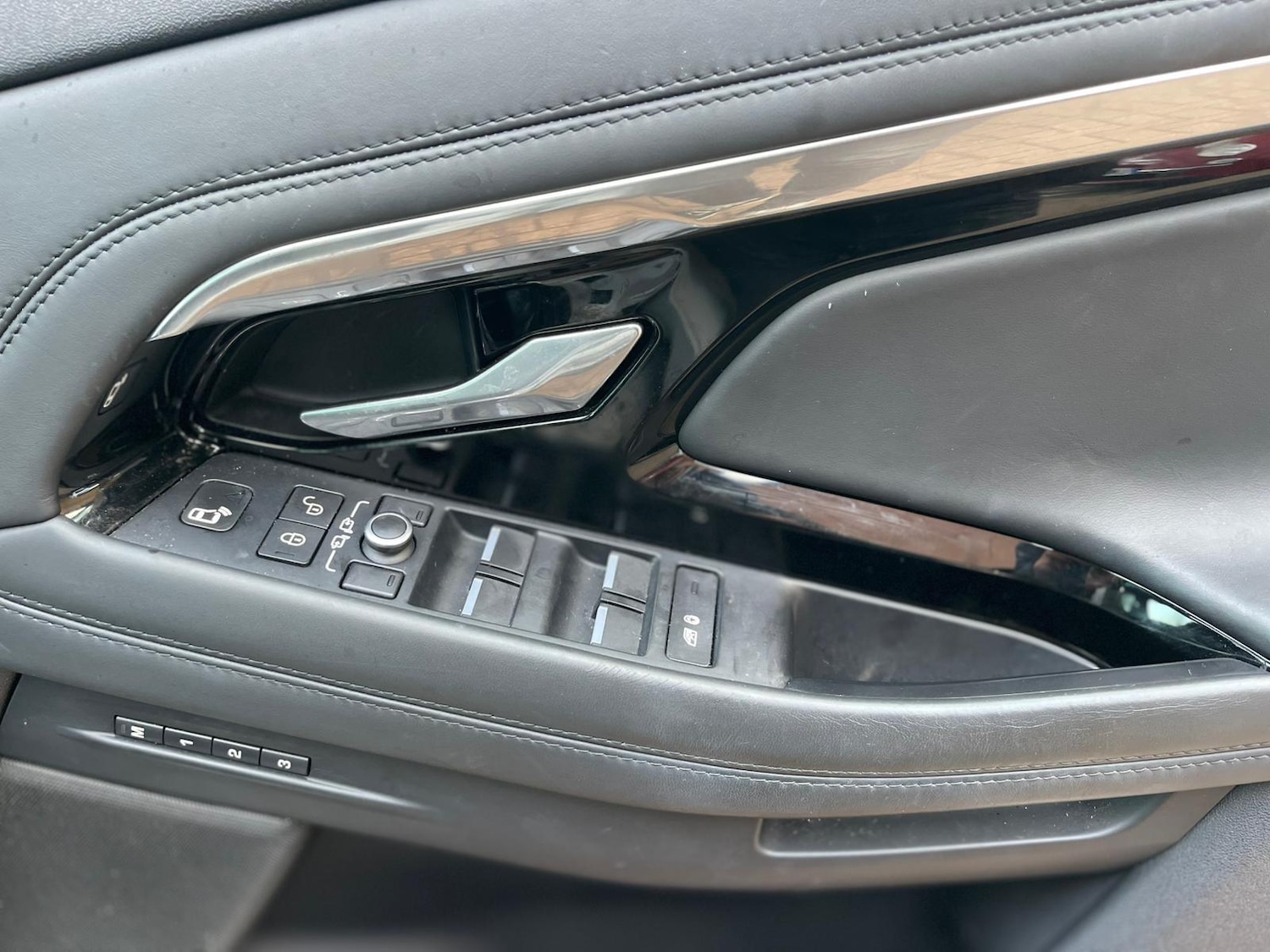 Used Land Rover Range Rover Evoque 2019 for sale - 76645490: Photo 45