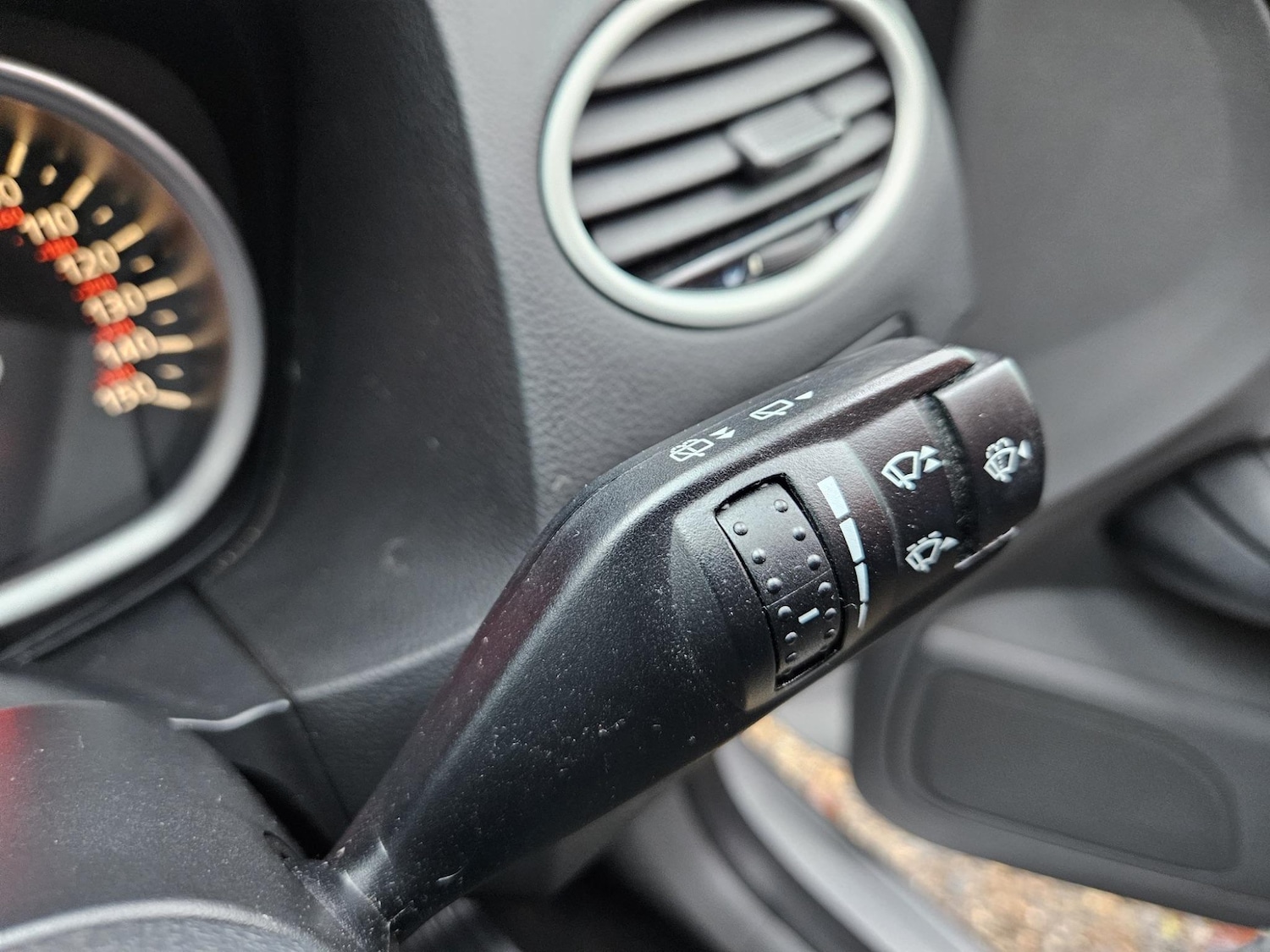 Used Ford Focus 2011 for sale - 76551915: Photo 25