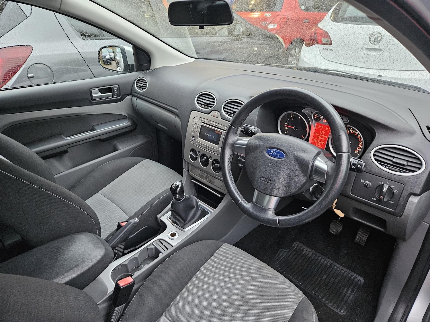 Used Ford Focus 2011 for sale - 76551915: Photo 9