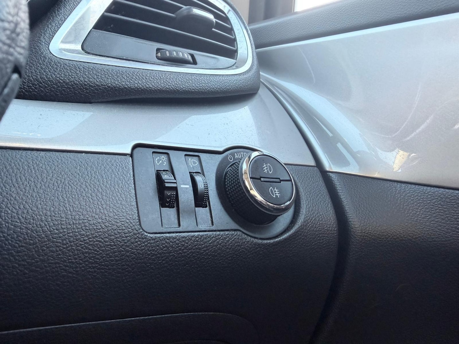 Used Vauxhall Mokka 2015 for sale - 77015397: Photo 24