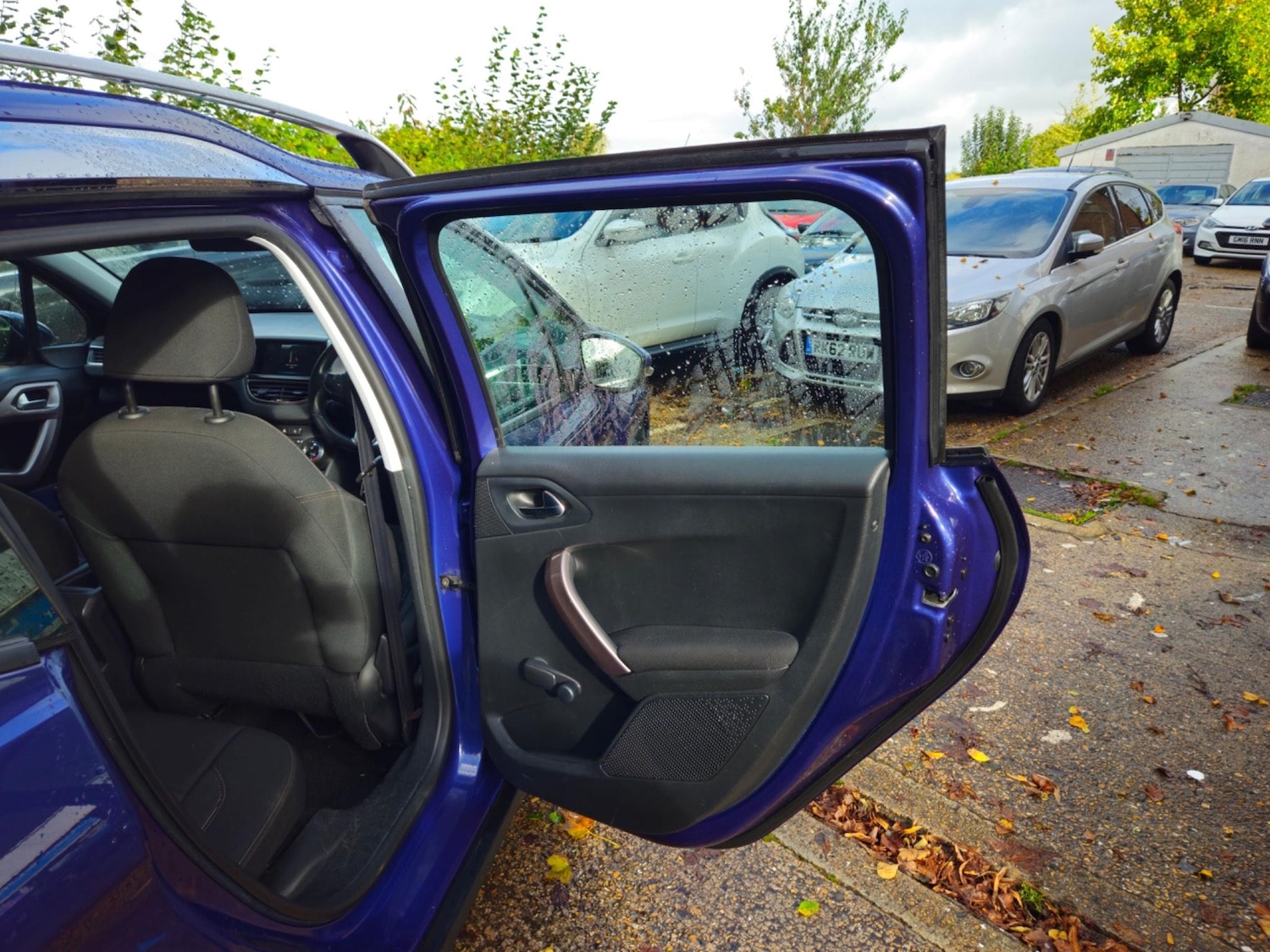 Used Peugeot 2008 2014 for sale - 76551909: Photo 21