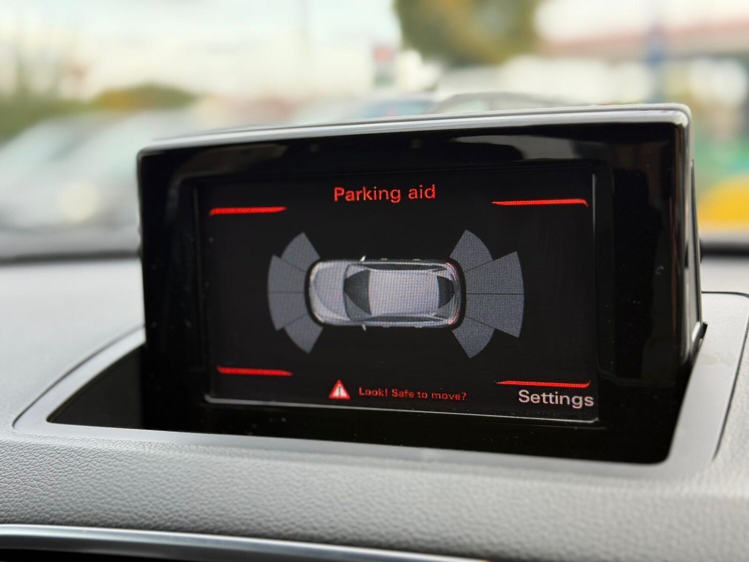 Used Audi Q3 2017 for sale - 76551935: Photo 38