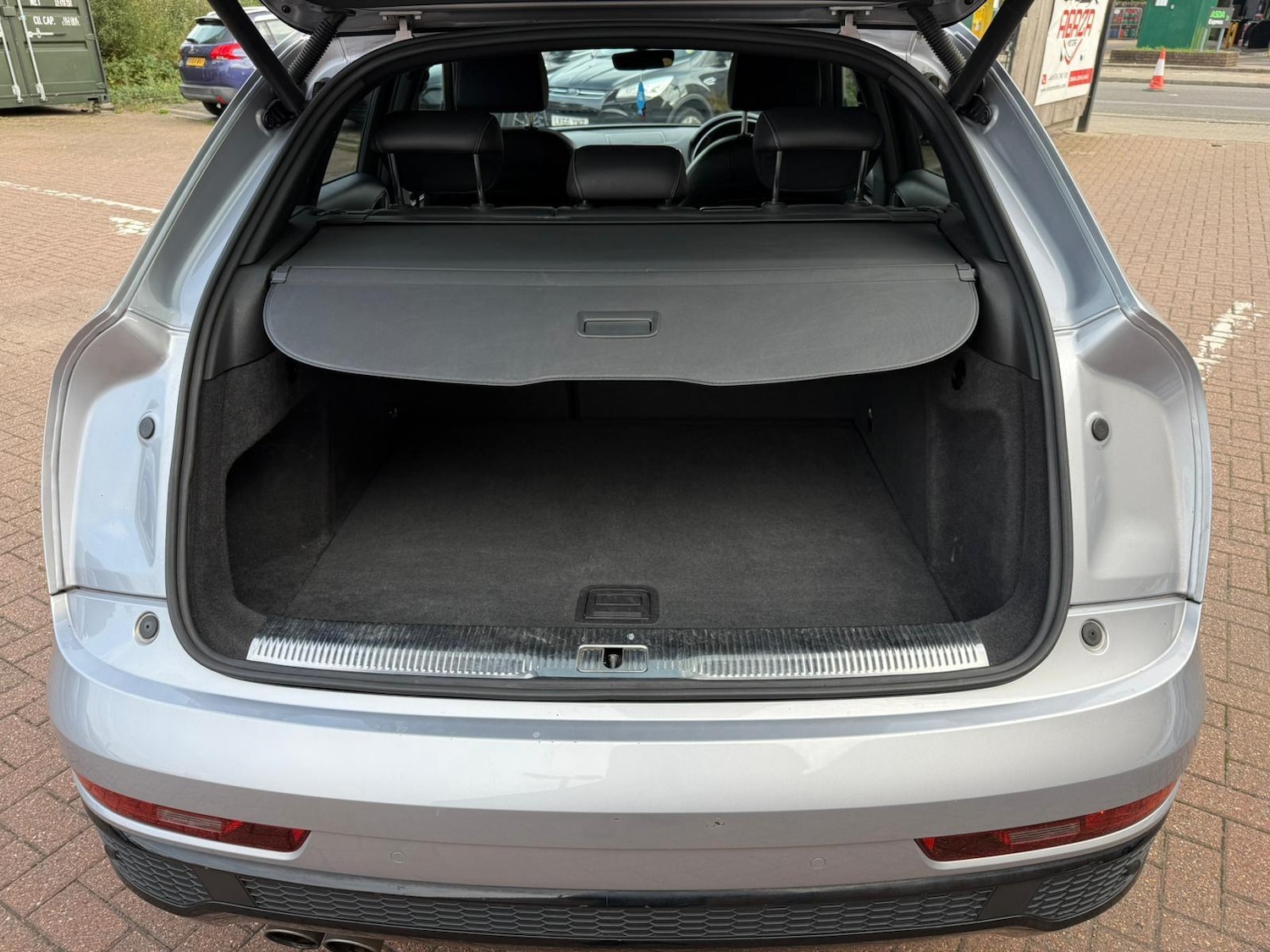 Used Audi Q3 2017 for sale - 76551935: Photo 41