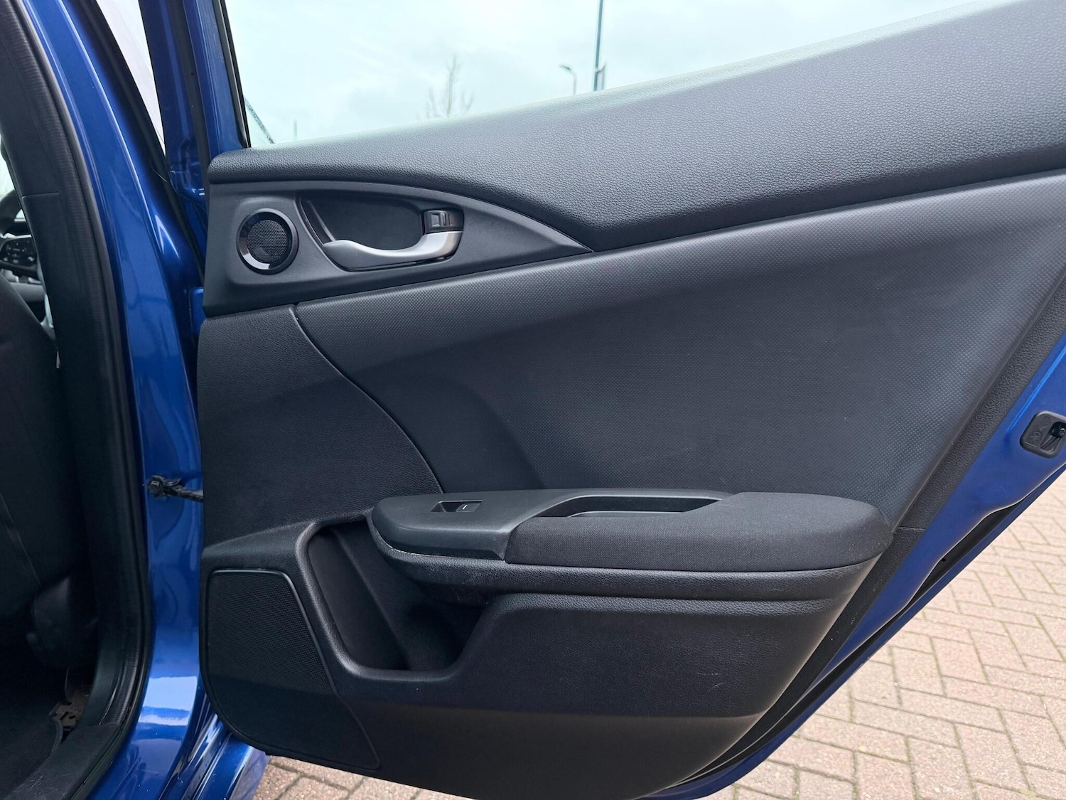 Used Honda Civic 2017 for sale - 77344719: Photo 31