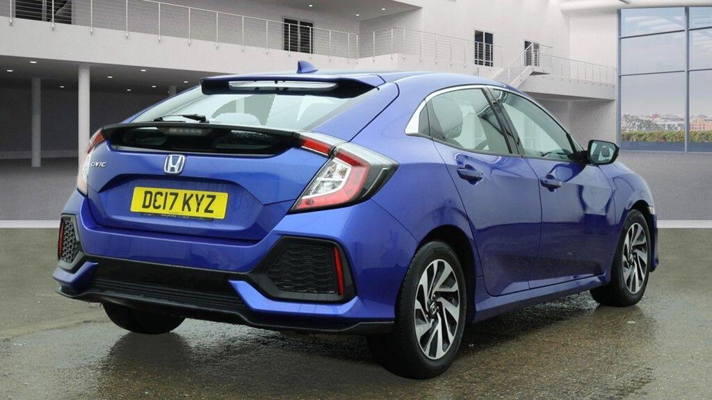 Used Honda Civic 2017 for sale - 77344719: Photo 7