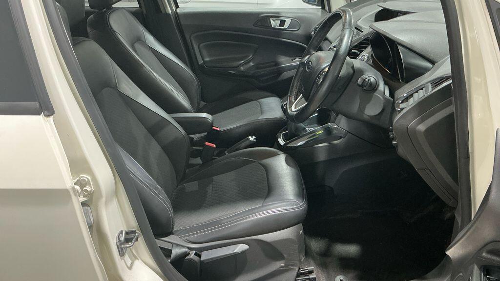 Used Ford Ecosport 2017 for sale - 77358379: Photo 4