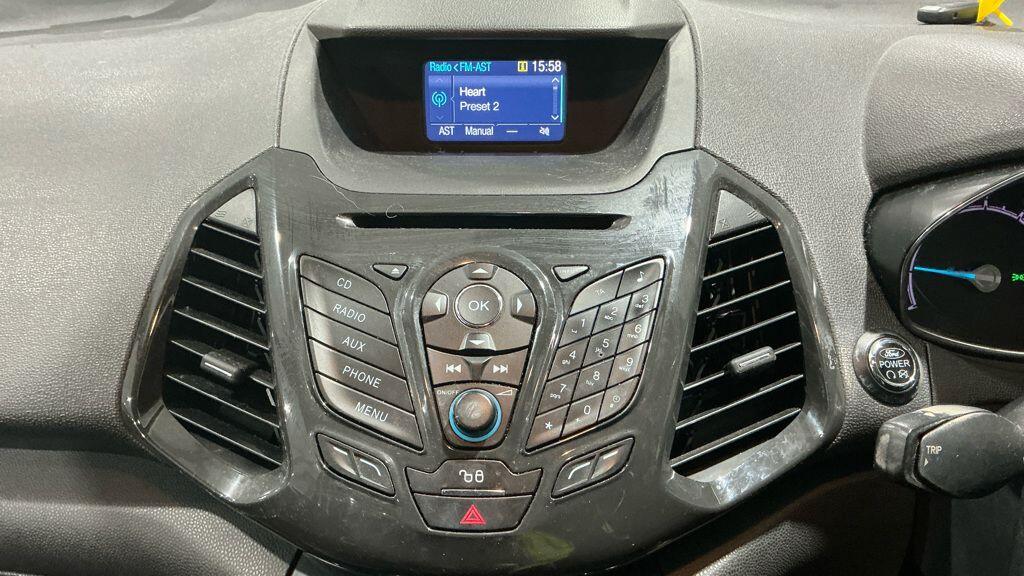 Used Ford Ecosport 2017 for sale - 77358379: Photo 9