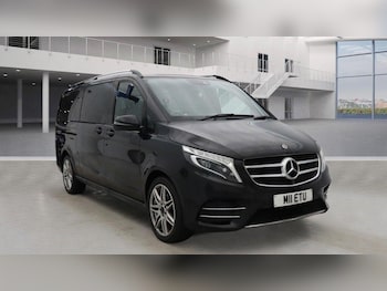Used Mercedes-Benz V-Class 2018 for sale - 77344775: Photo