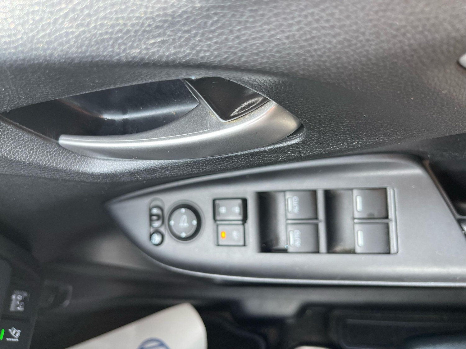 Used Honda Jazz 2016 for sale - 76994467: Photo 30