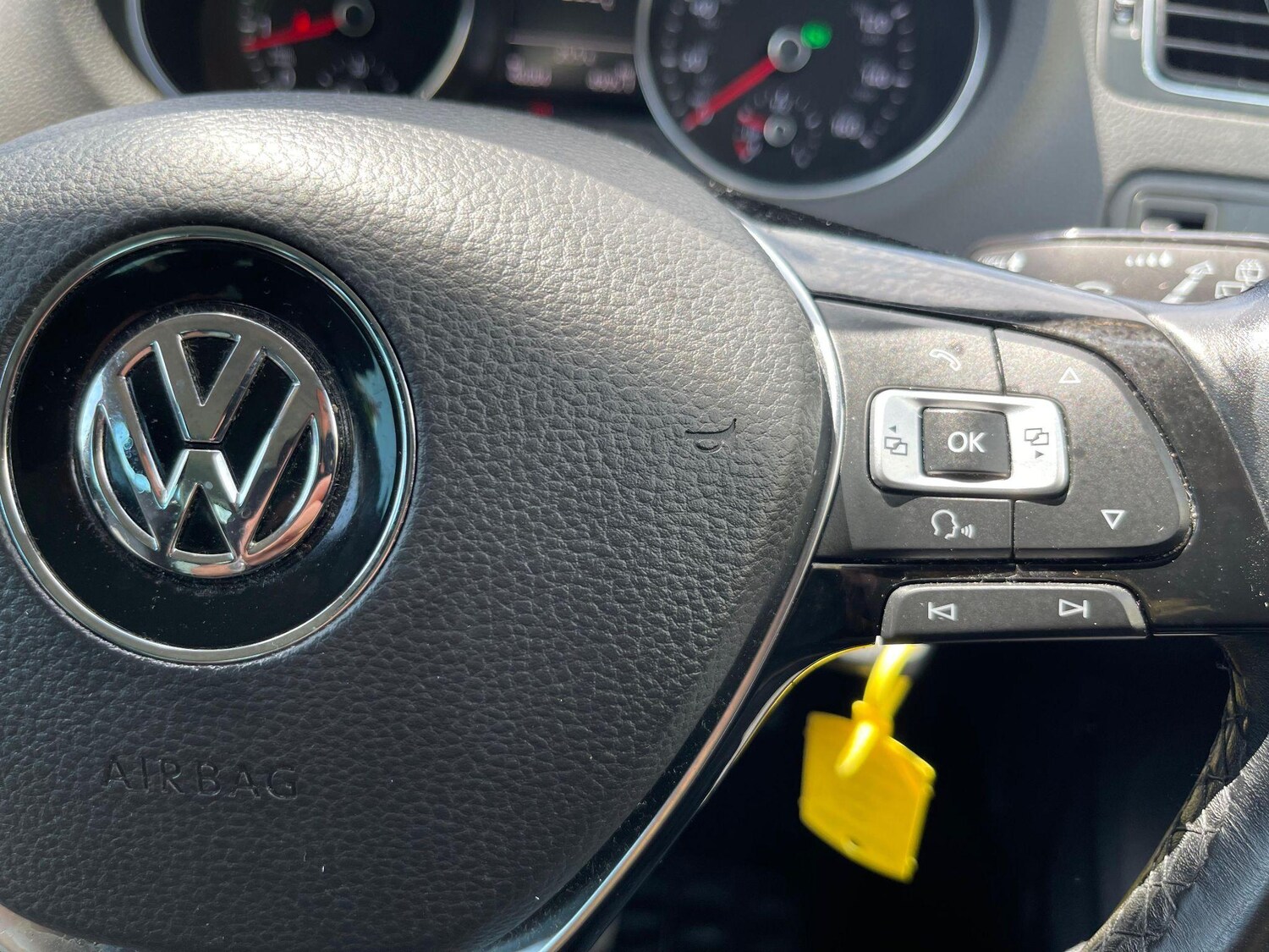 Used Volkswagen Polo 2016 for sale - 76327246: Photo 29