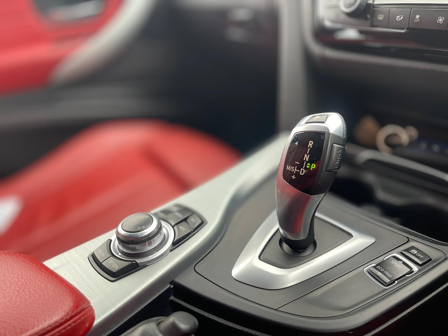 Used BMW 3 Series 2015 for sale - 76551893: Photo 17