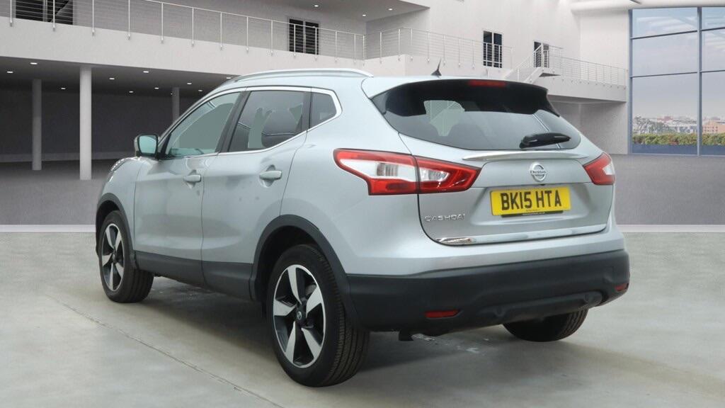 Used Nissan Qashqai 2015 for sale - 77993803: Photo 3