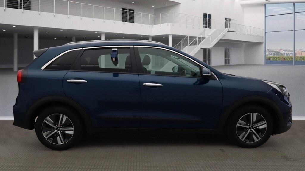 Used Kia Niro 2020 for sale - 77992990: Photo 6