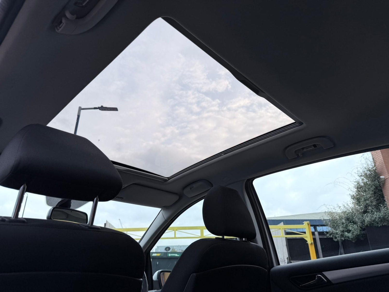 Used Mercedes-Benz B Class 2009 for sale - 76499048: Photo 40