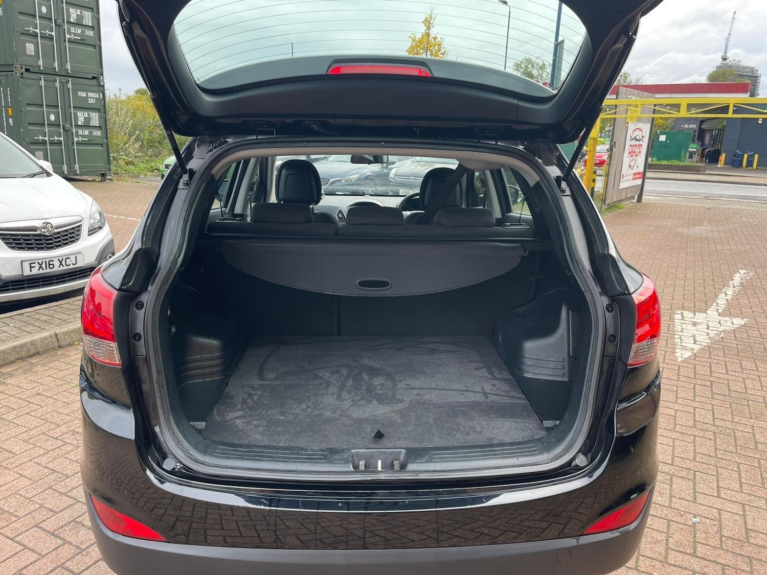 Used Hyundai Ix35 2014 for sale - 76551942: Photo 37