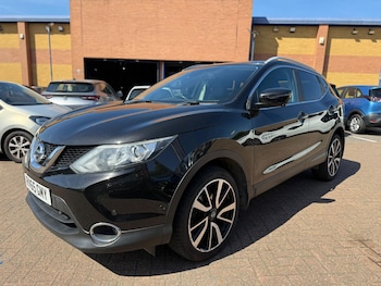 Used Nissan Qashqai 2015 for sale - 76325945: Photo