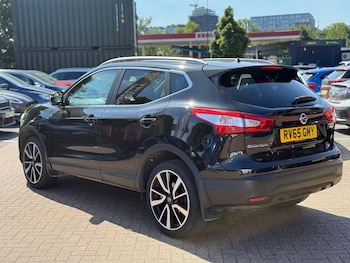 Used Nissan Qashqai 2015 for sale - 76325945: Photo