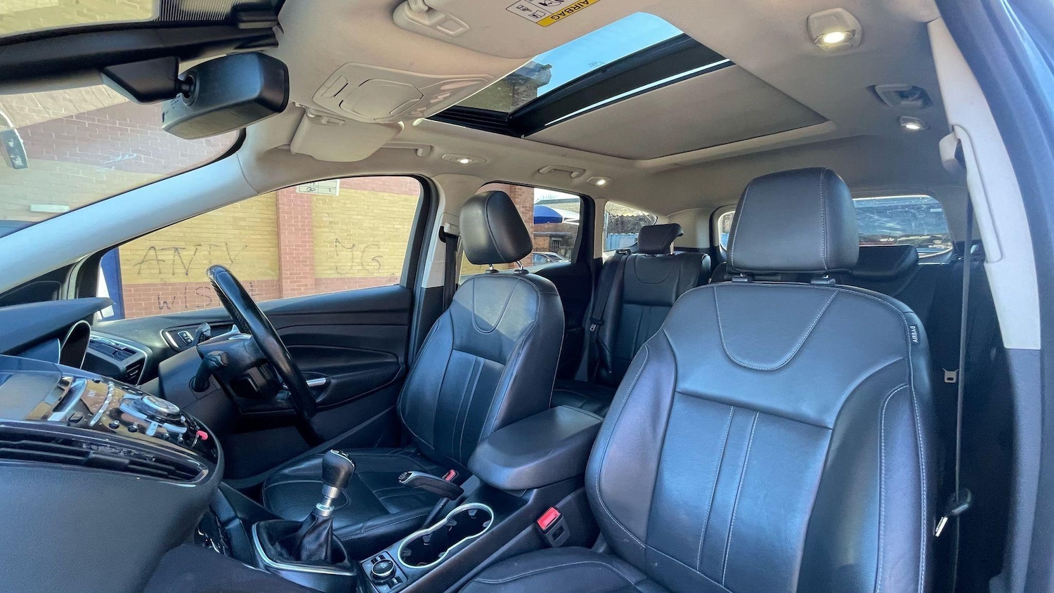 Used Ford Kuga 2015 for sale - 76991383: Photo 40