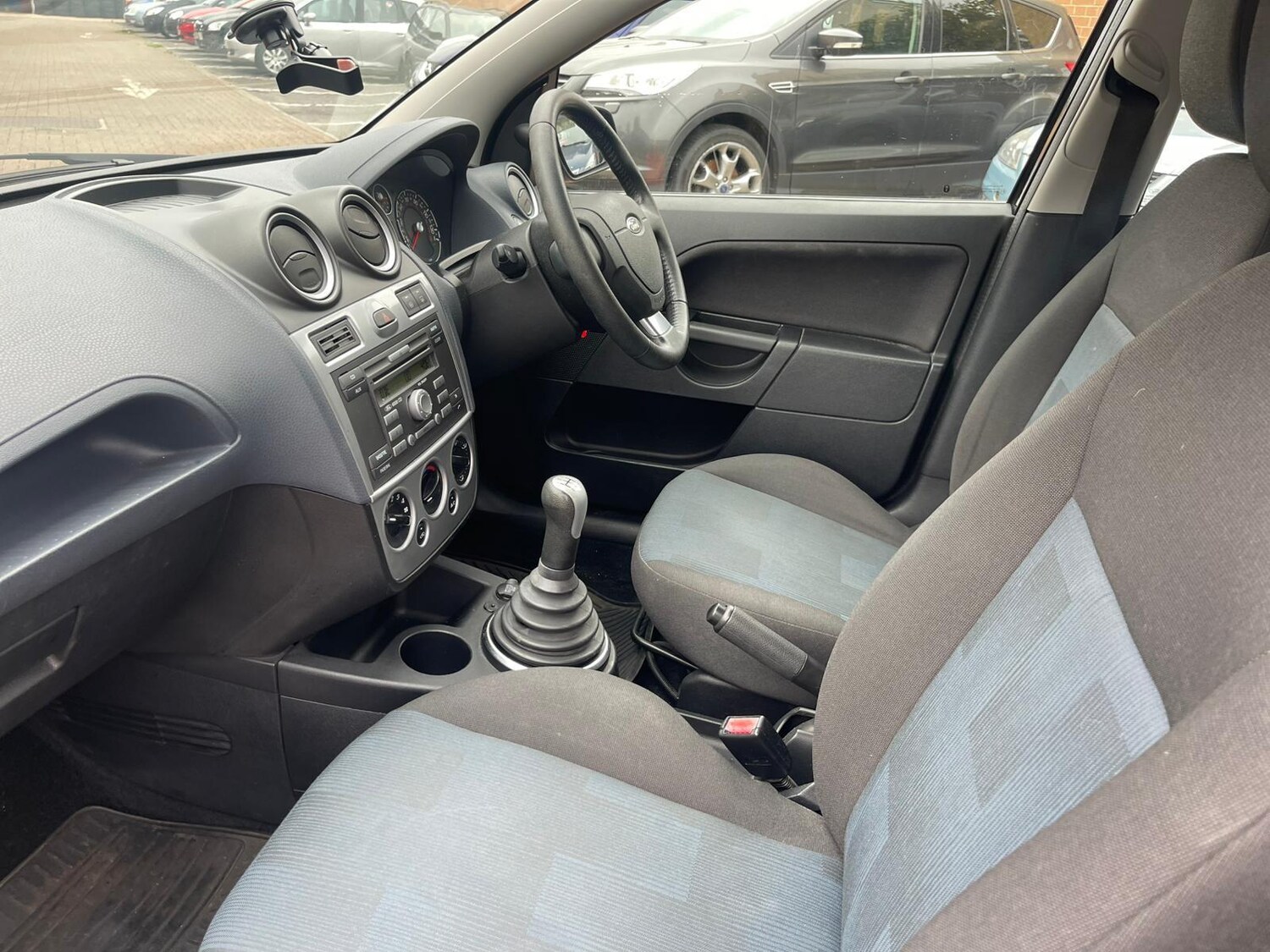 Used Ford Fiesta 2007 for sale - 76327041: Photo 37