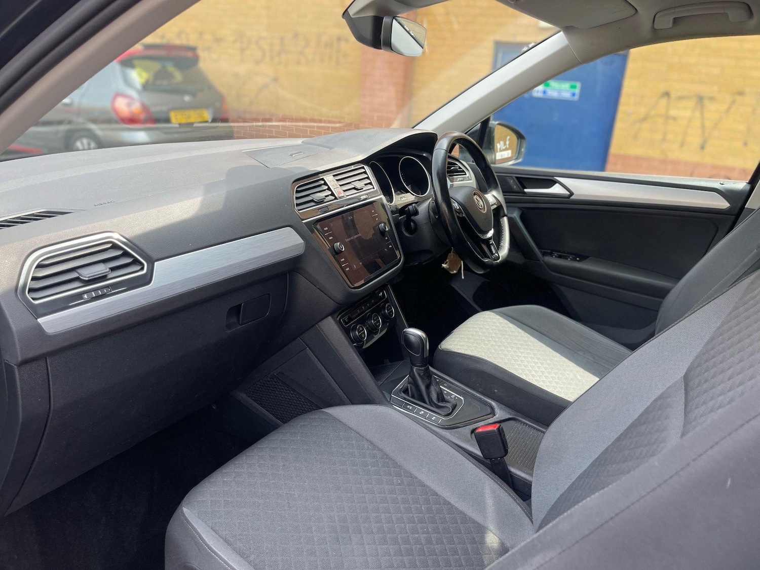 Used Volkswagen Tiguan 2019 for sale - 76327075: Photo 33