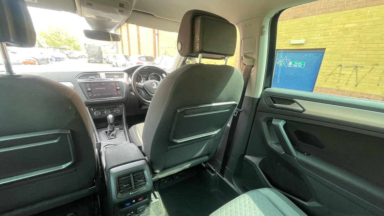Used Volkswagen Tiguan 2019 for sale - 76327075: Photo 42