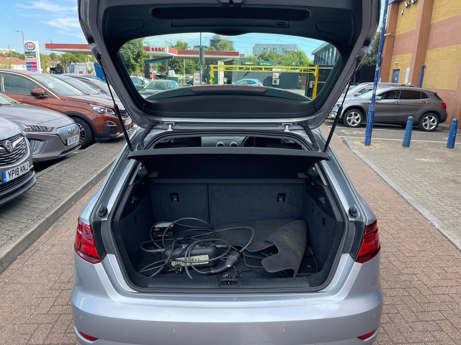 Used Audi A3 2016 for sale - 76551874: Photo 12