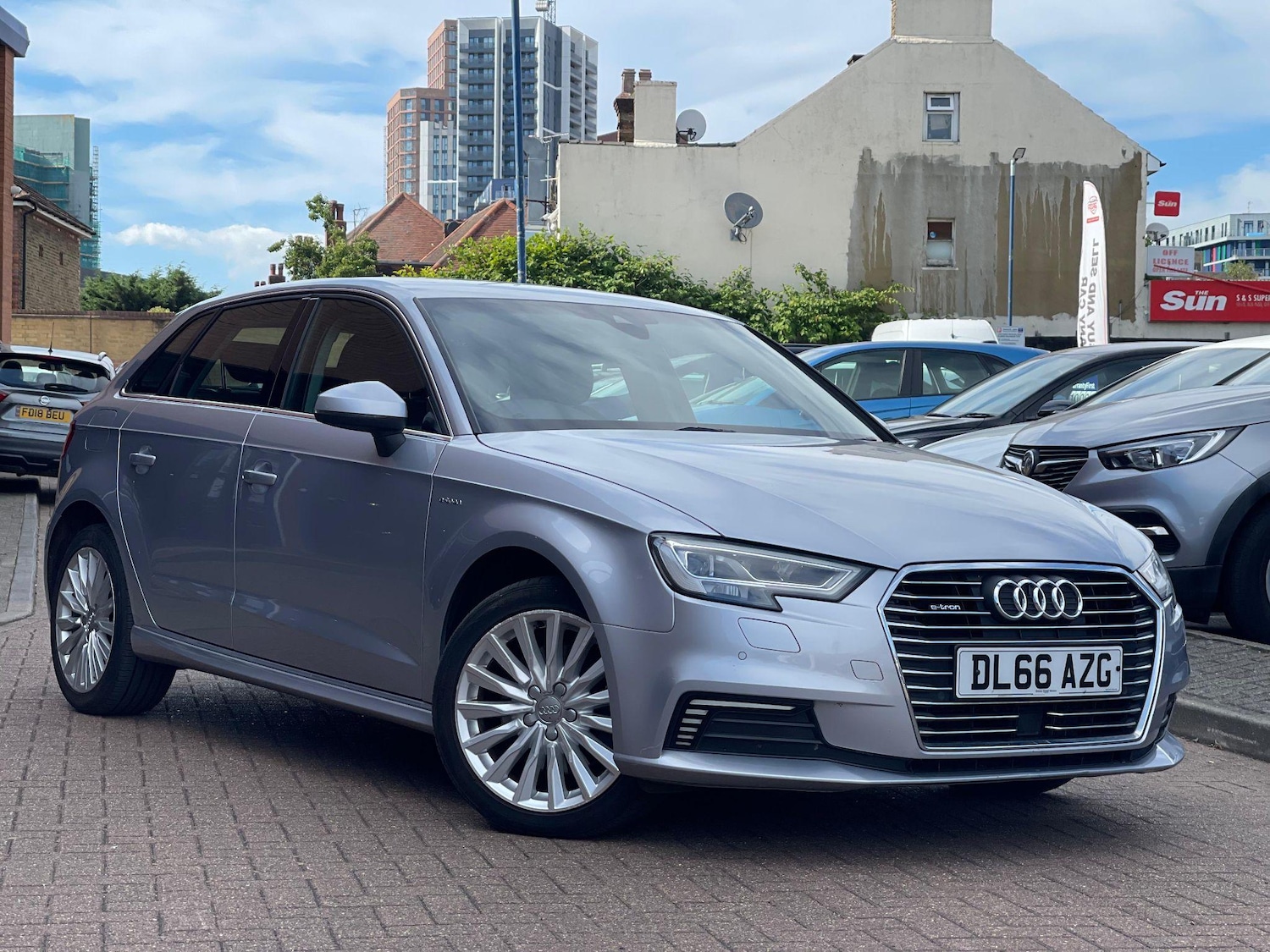 Used Audi A3 2016 for sale - 76551874: Photo 2