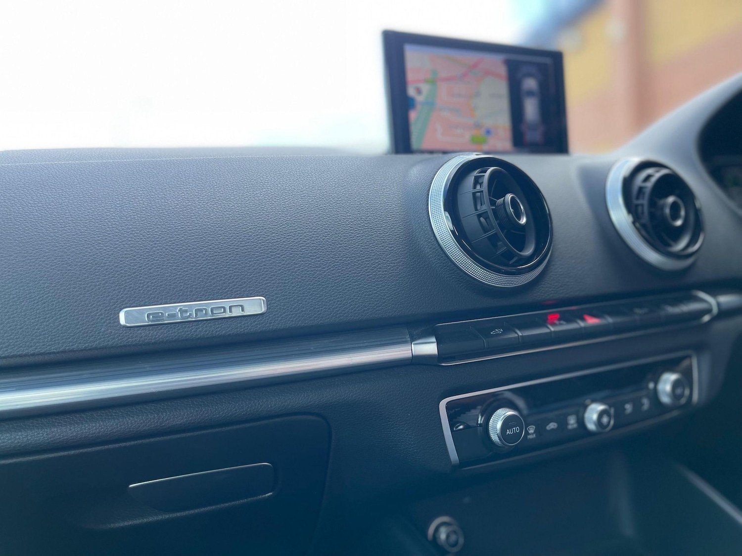 Used Audi A3 2016 for sale - 76551874: Photo 44