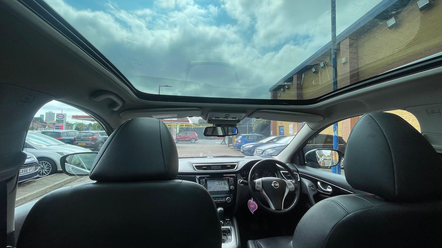 Used Nissan Qashqai 2017 for sale - 76994480: Photo 19